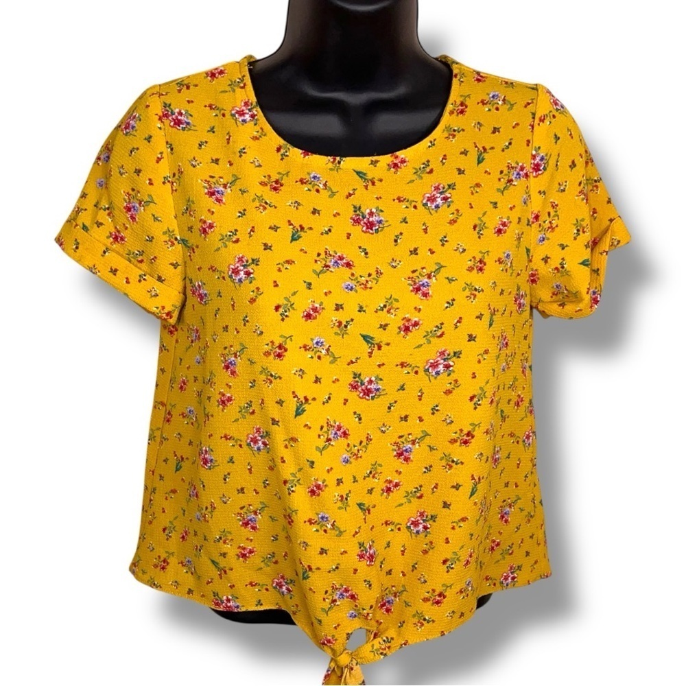 Small Mustard Yellow Floral Short Sleeve Top Knot Tie Accent Stretch Textured